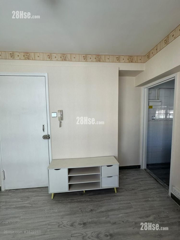 華安閣 租盤 2 房 , 1 浴室 305 平方呎