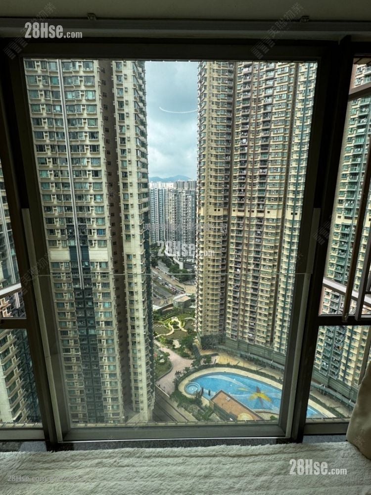 Tseung Kwan O Plaza Sell 2 Bedrooms , 1 Bathroom 451 ft²