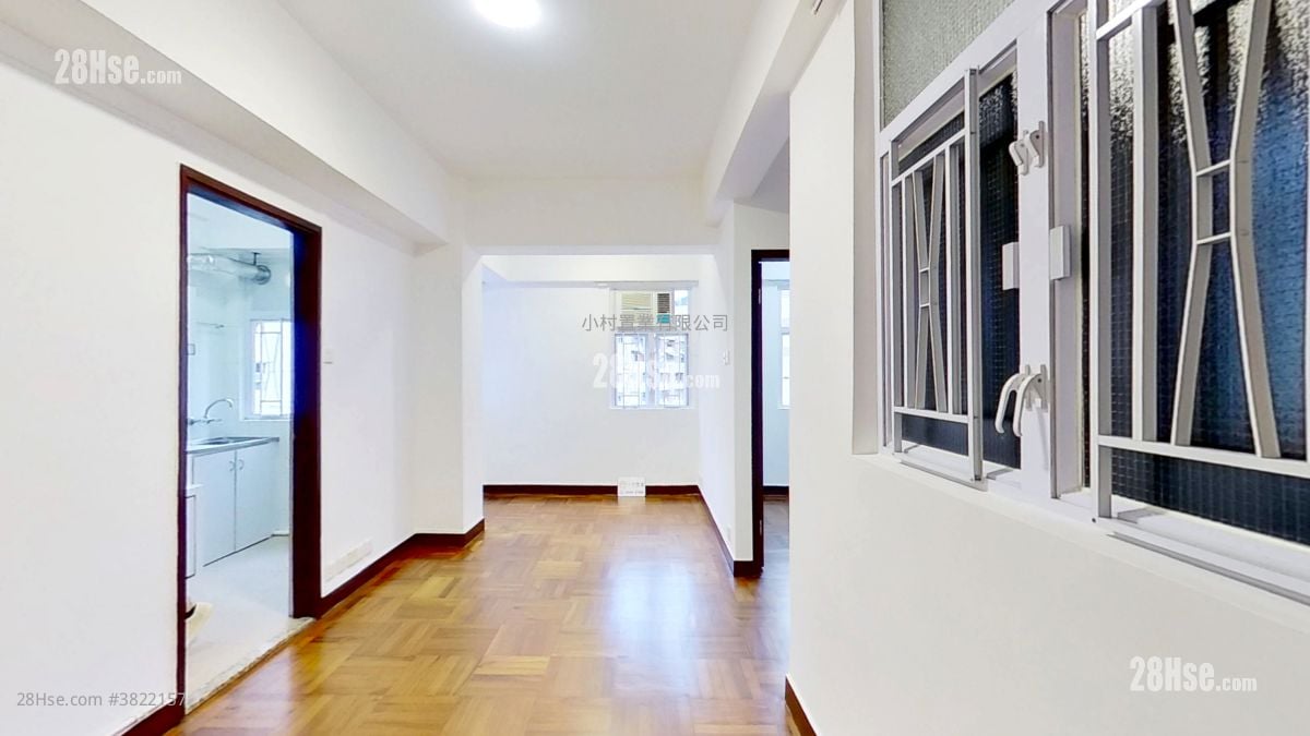 廳: 德興大廈 租盤 1 房 , 1 浴室 348 平方呎