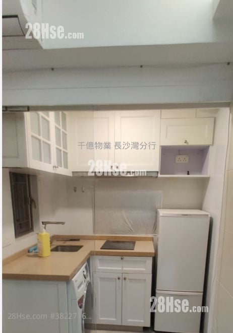 Sun Lee Mansion Sell 2 Bedrooms , 1 Bathroom 311 ft²