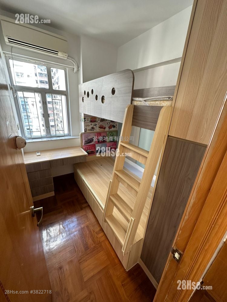 金陵阁 租盘 2 房 , 1 浴室 365 平方尺