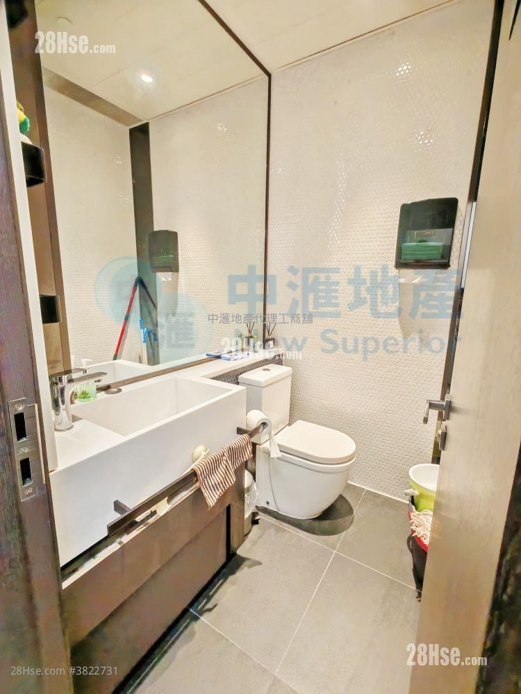 金百盛中心 租盘 3 房 , 1 厕所