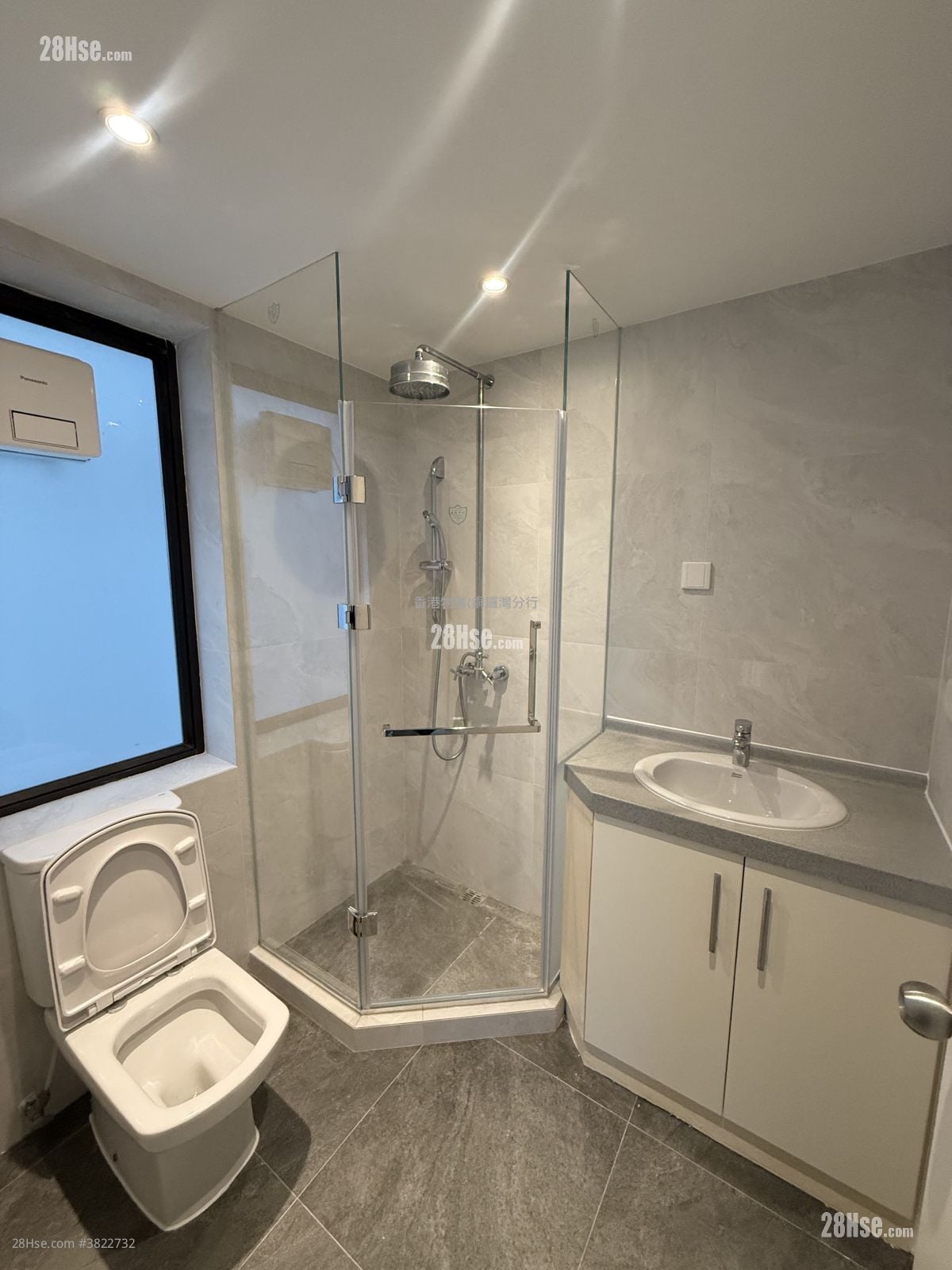 新豪大厦 售盘 3 房 , 2 浴室 1,230 平方尺