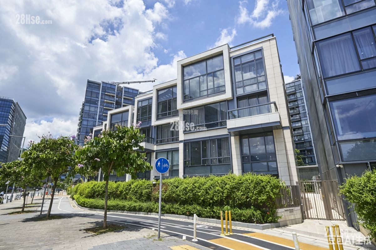 building outlook: Ontolo Sell 1 Bedroom , 1 Bathroom 394 ft²