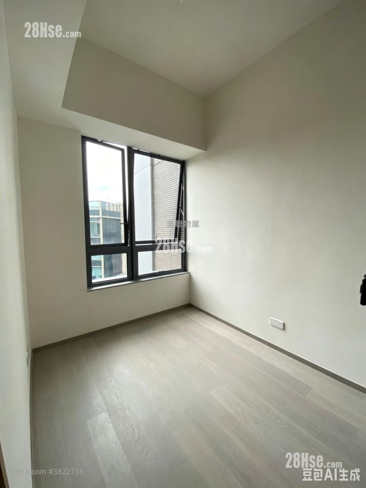 master room: Ontolo Sell 1 Bedroom , 1 Bathroom 394 ft²