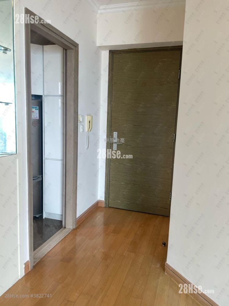 海桃湾 租盘 2 房 , 1 浴室 574 平方尺