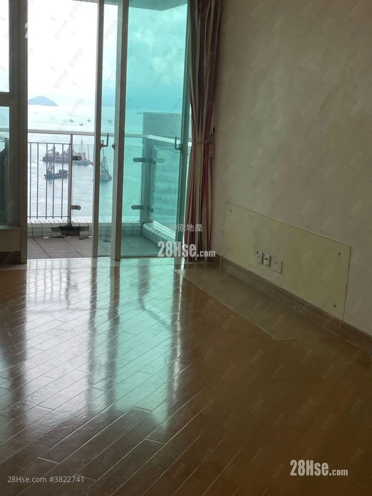 海桃湾 租盘 2 房 , 1 浴室 574 平方尺