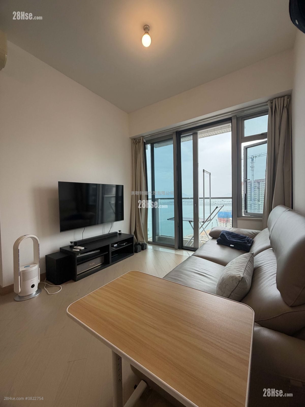 Century Link Sell 3 Bedrooms 639 ft²