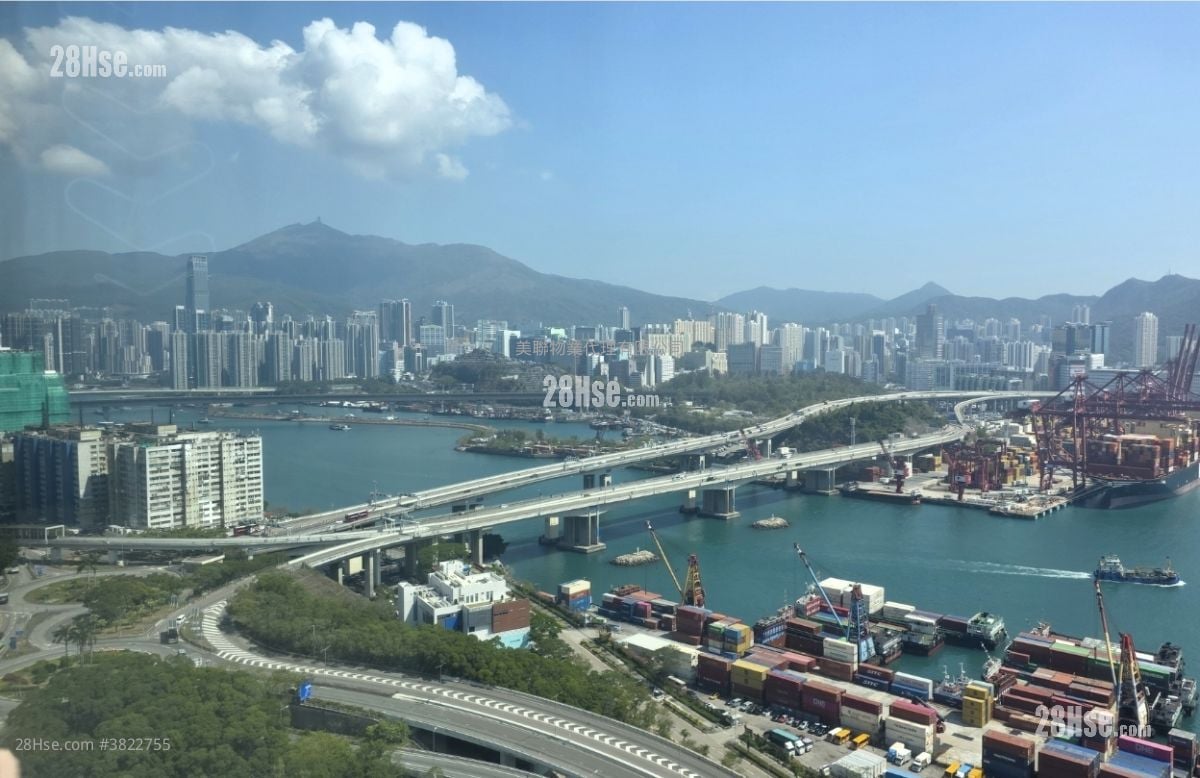 Rambler Crest Sell 2 Bedrooms , 1 Bathroom 451 ft²