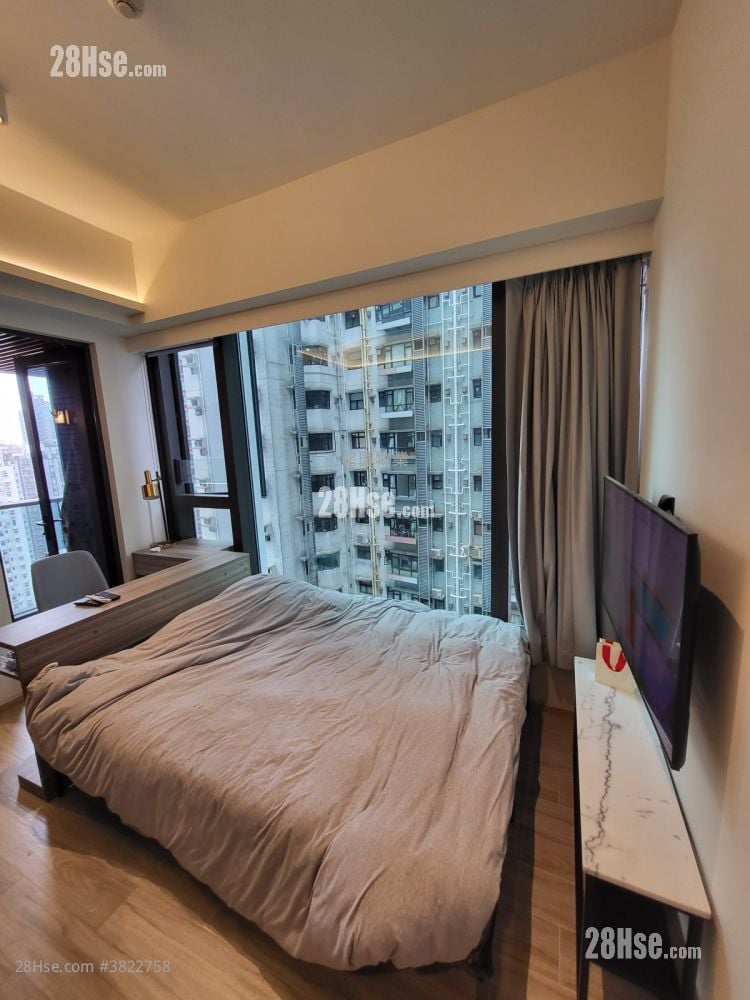Central 8 Rental Studio , 1 Bathroom 203 ft²