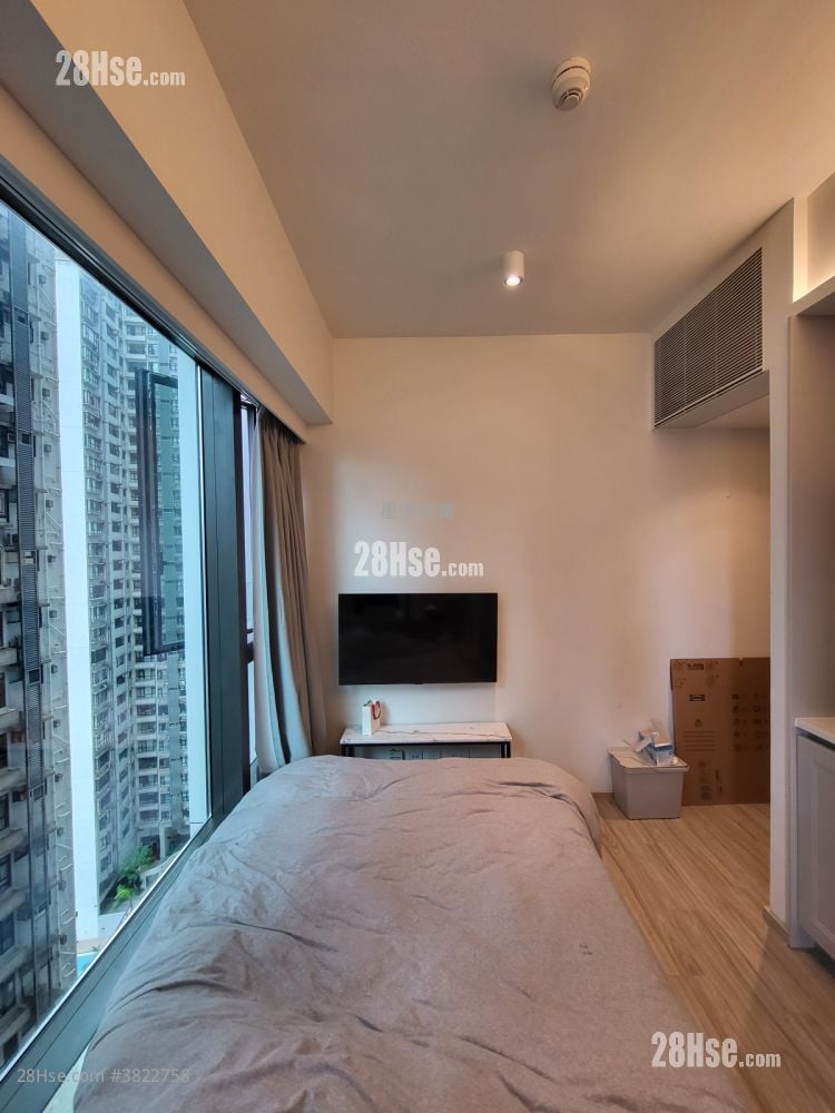 Central 8 Rental Studio , 1 Bathroom 203 ft²