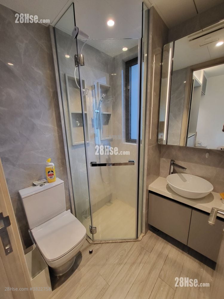 Central 8 Rental Studio , 1 Bathroom 203 ft²