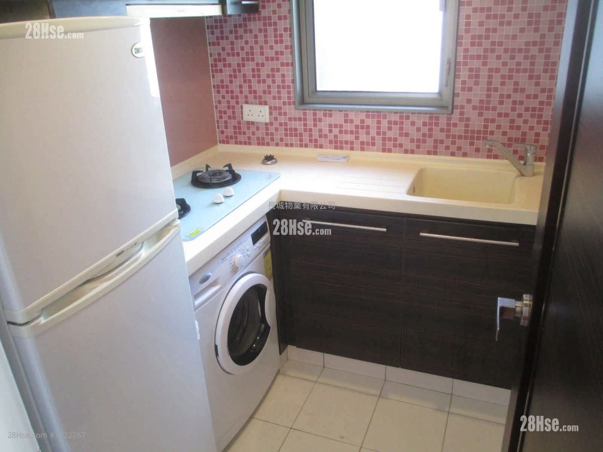 Splendid Place Rental 2 Bedrooms , 1 Bathroom 473 ft²