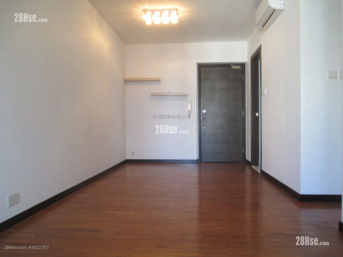 Splendid Place Rental 2 Bedrooms , 1 Bathroom 473 ft²