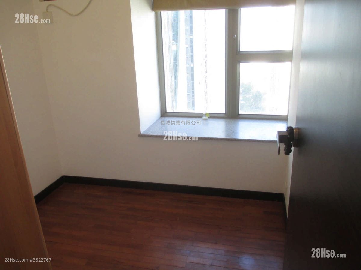 Splendid Place Rental 2 Bedrooms , 1 Bathroom 473 ft²