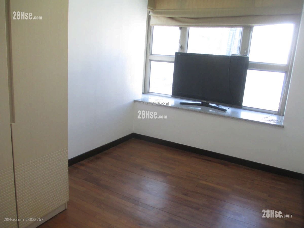 Splendid Place Rental 2 Bedrooms , 1 Bathroom 473 ft²