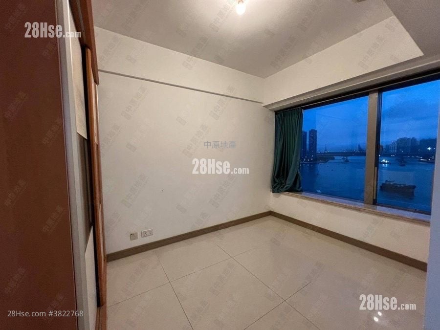 海之恋 售盘 3 房 820 平方尺