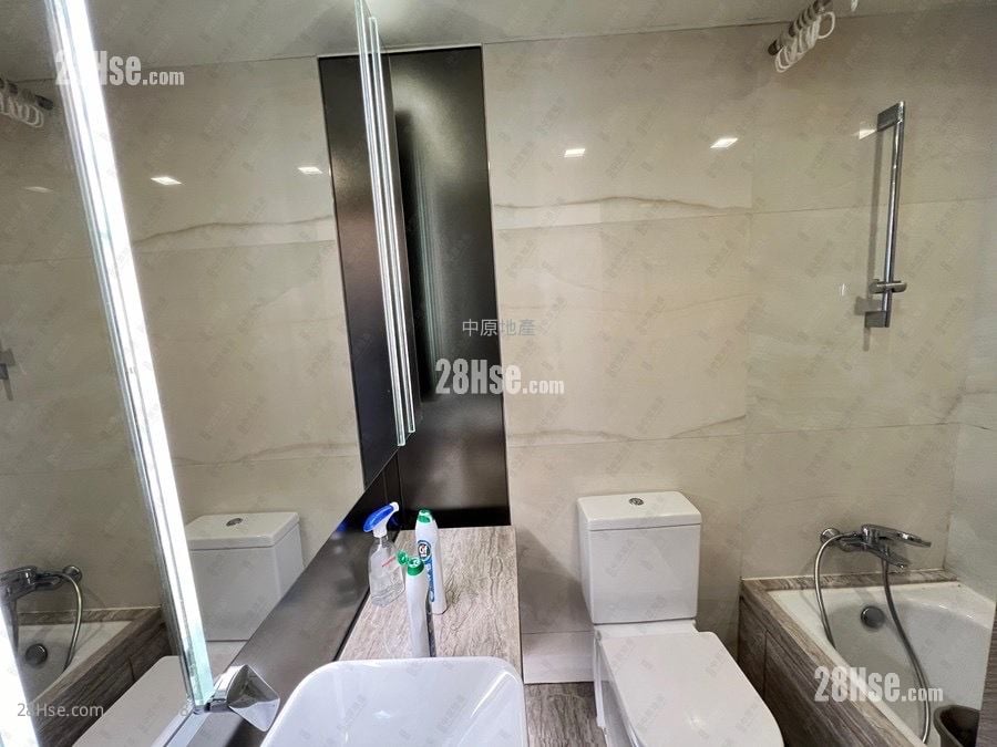 海之恋 售盘 3 房 820 平方尺