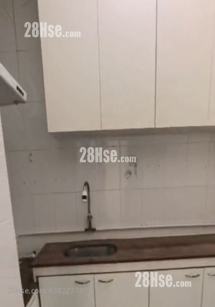 太安樓 售盤 2 房 , 1 浴室 352 平方呎