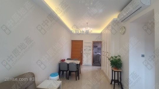 萬景峯 售盤 3 房 591 平方呎