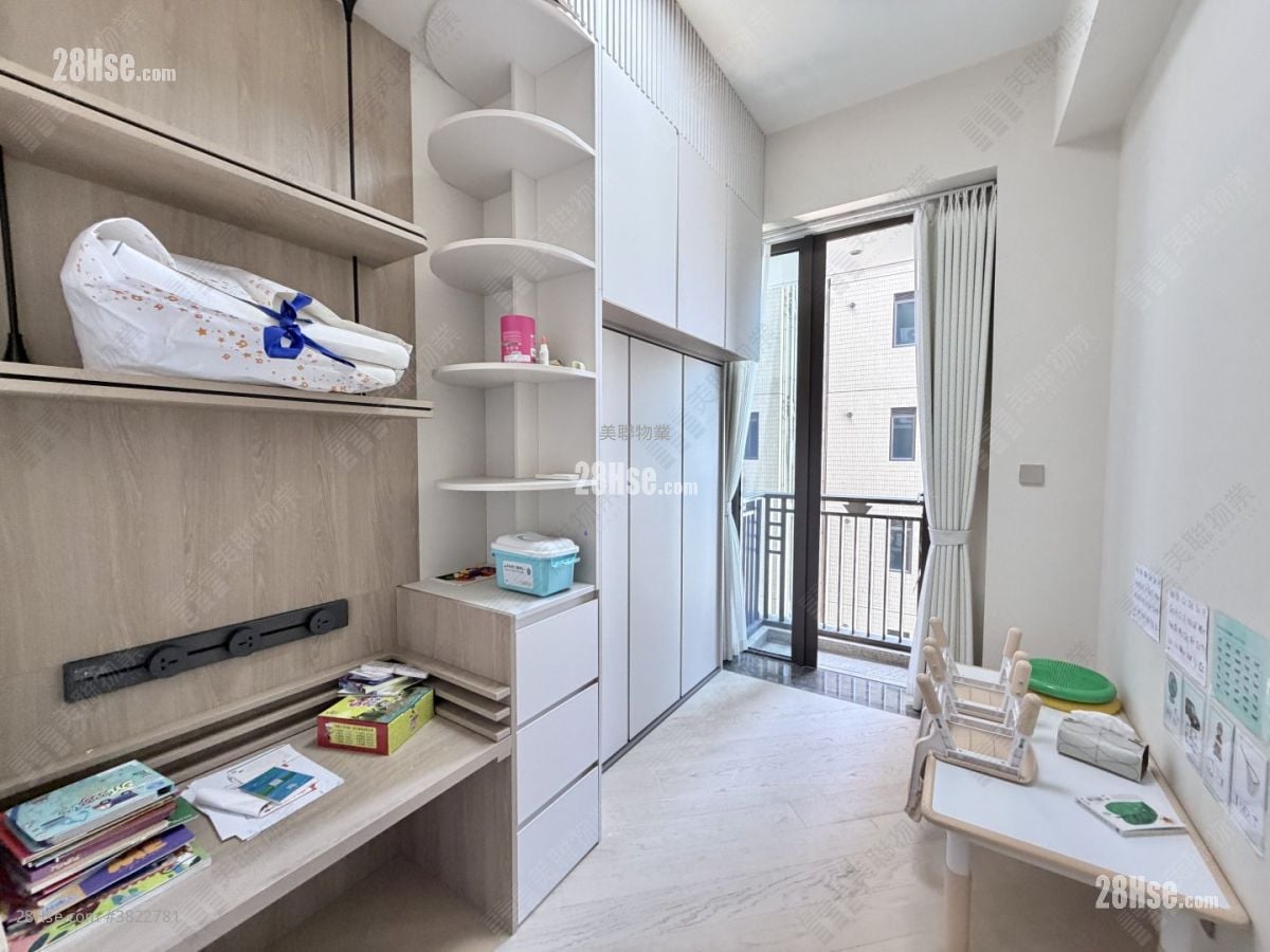 傲玟 租盤 3 房 , 2 浴室 1,180 平方呎