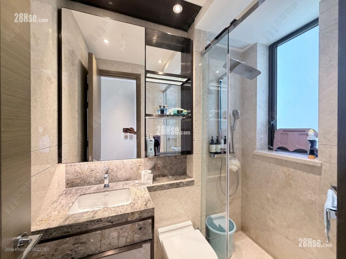 傲玟 租盤 3 房 , 2 浴室 1,180 平方呎