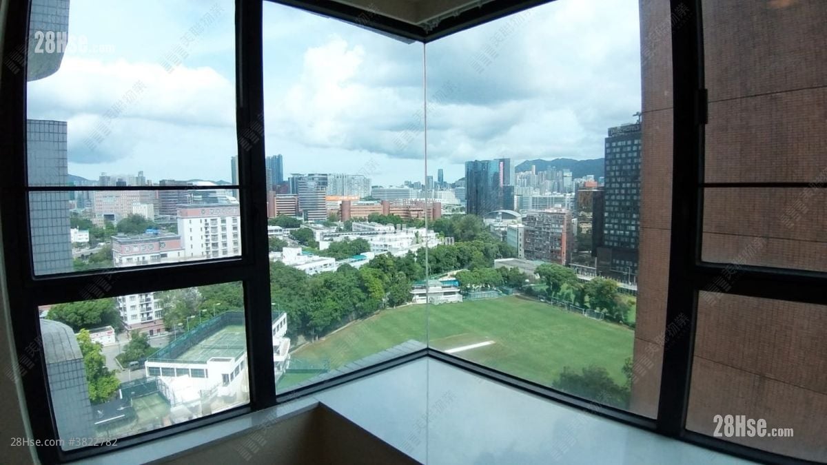 Carmen's Garden Rental 3 Bedrooms , 2 Bathrooms 1,000 ft²