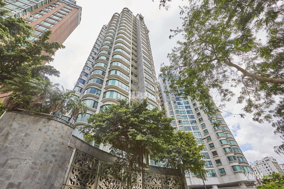 Carmen's Garden Rental 3 Bedrooms , 2 Bathrooms 1,000 ft²