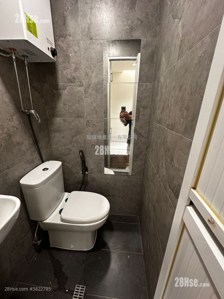 55 Hankow Road Rental Studio , 1 Bathroom 160 ft²