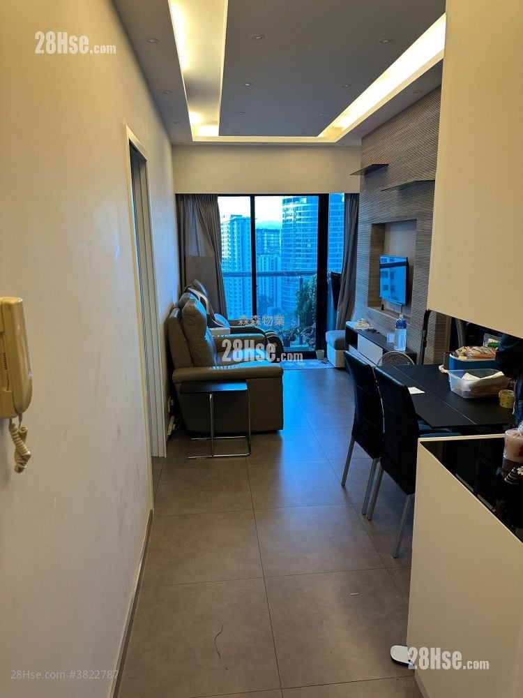 The Oakridge Rental 2 Bedrooms , 1 Bathroom 428 ft²