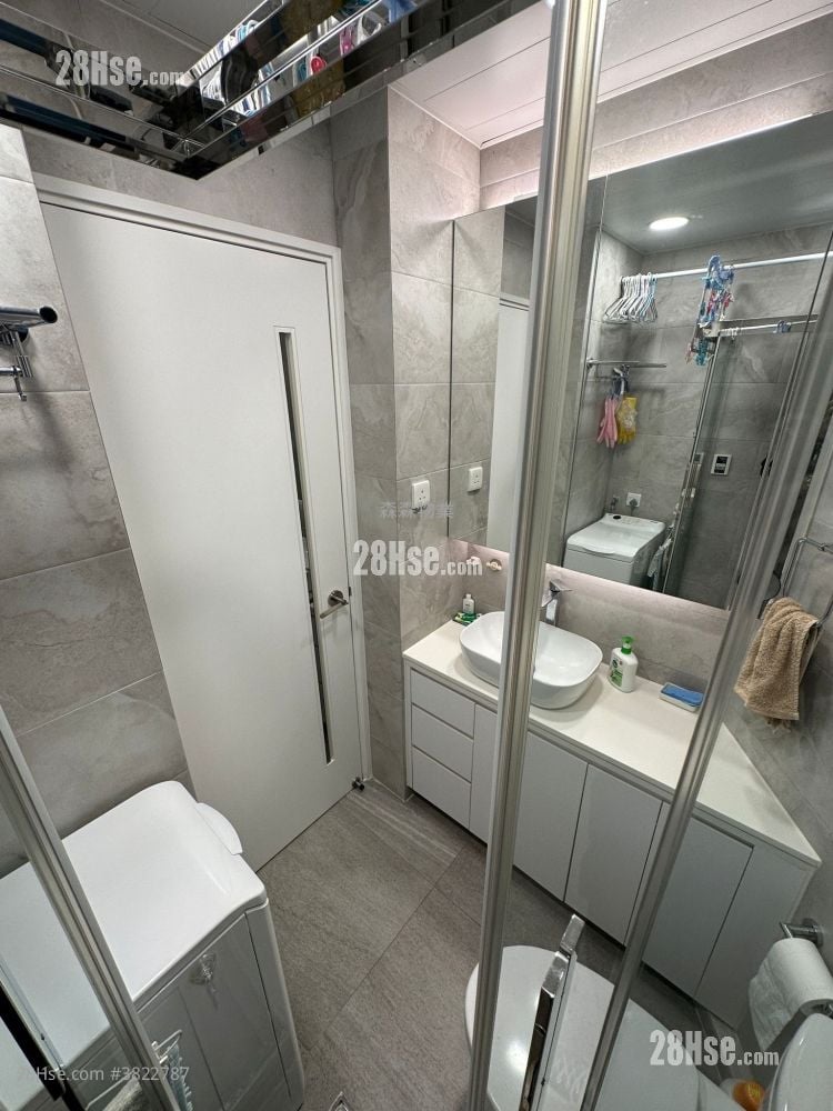 The Oakridge Rental 2 Bedrooms , 1 Bathroom 428 ft²