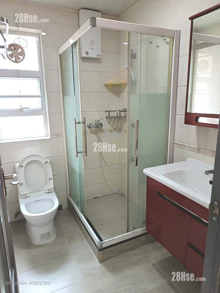 將軍澳村 租盤 3 房 , 1 浴室