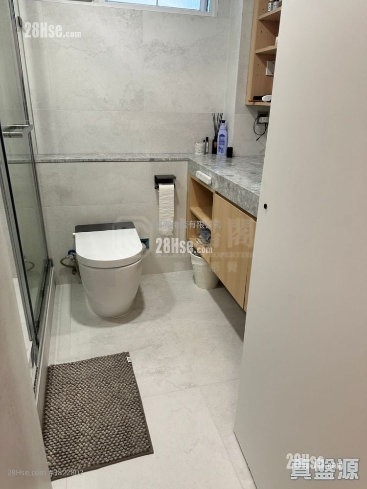 Mei Foo Sun Chuen Sell 3 Bedrooms , 2 Bathrooms 941 ft²