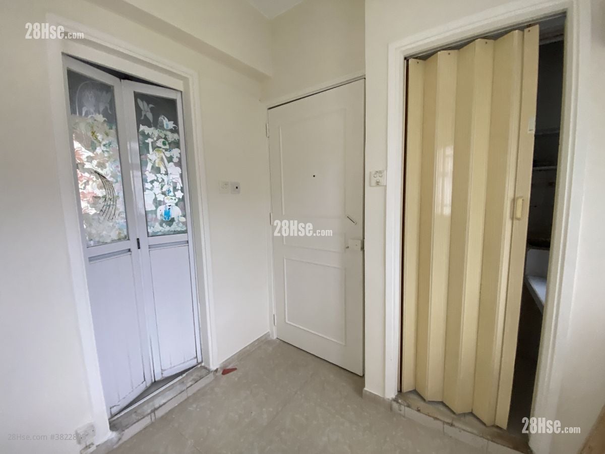 Fung Lin Court Rental 2 Bedrooms , 1 Bathroom 212 ft²