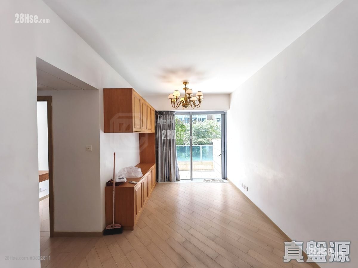 峻峦 售盘 2 房 640 平方尺