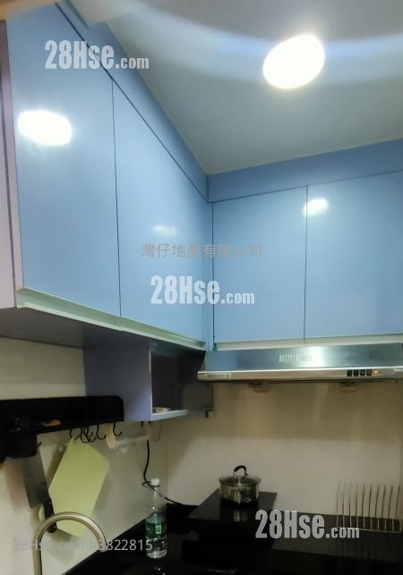 莊士敦大樓 租盤 2 房 , 1 浴室 338 平方呎