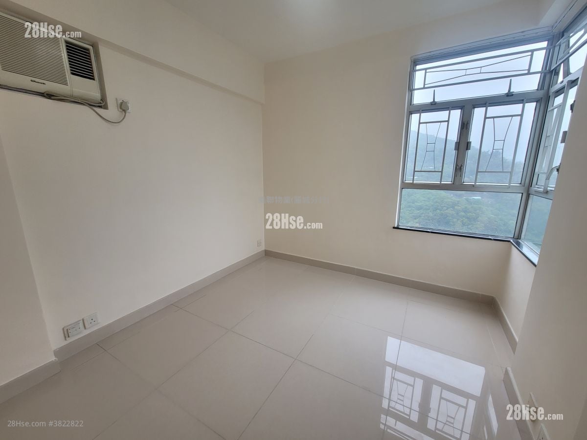 麗城花園 售盤 3 房 , 1 浴室 572 平方呎