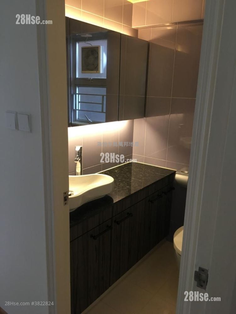 海怡半岛 售盘 3 房 , 2 浴室 581 平方尺