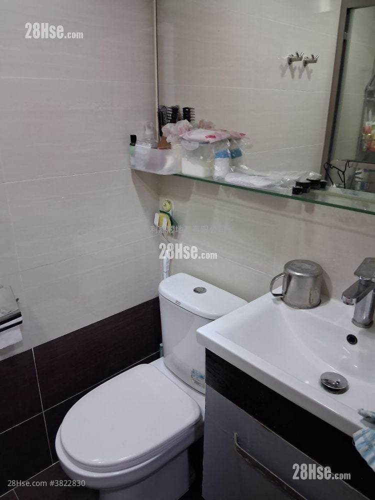 Ying Ming Court Sell 2 Bedrooms 401 ft²