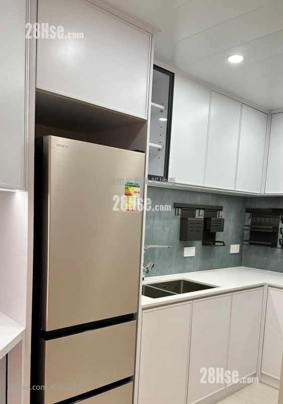 South Horizons Sell 4 Bedrooms , 2 Bathrooms 739 ft²