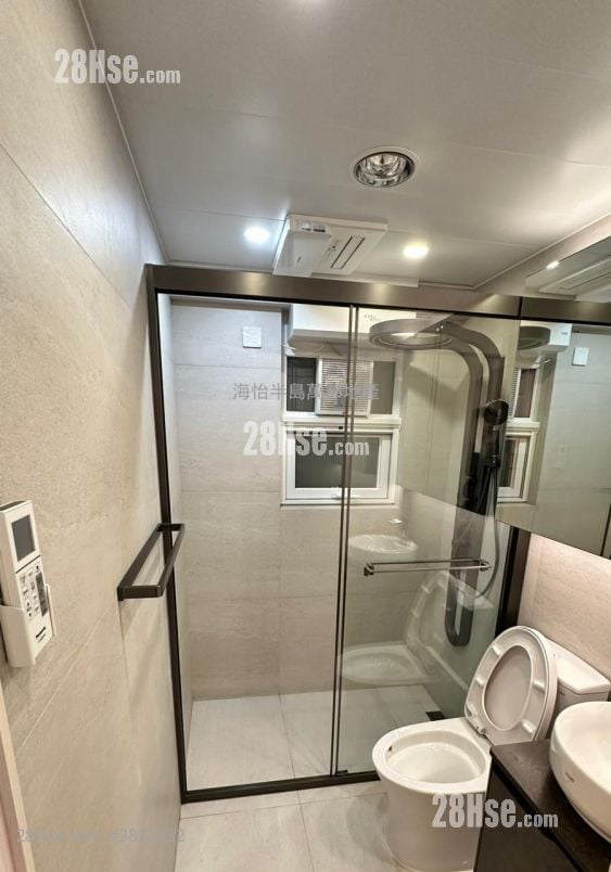 South Horizons Sell 4 Bedrooms , 2 Bathrooms 739 ft²