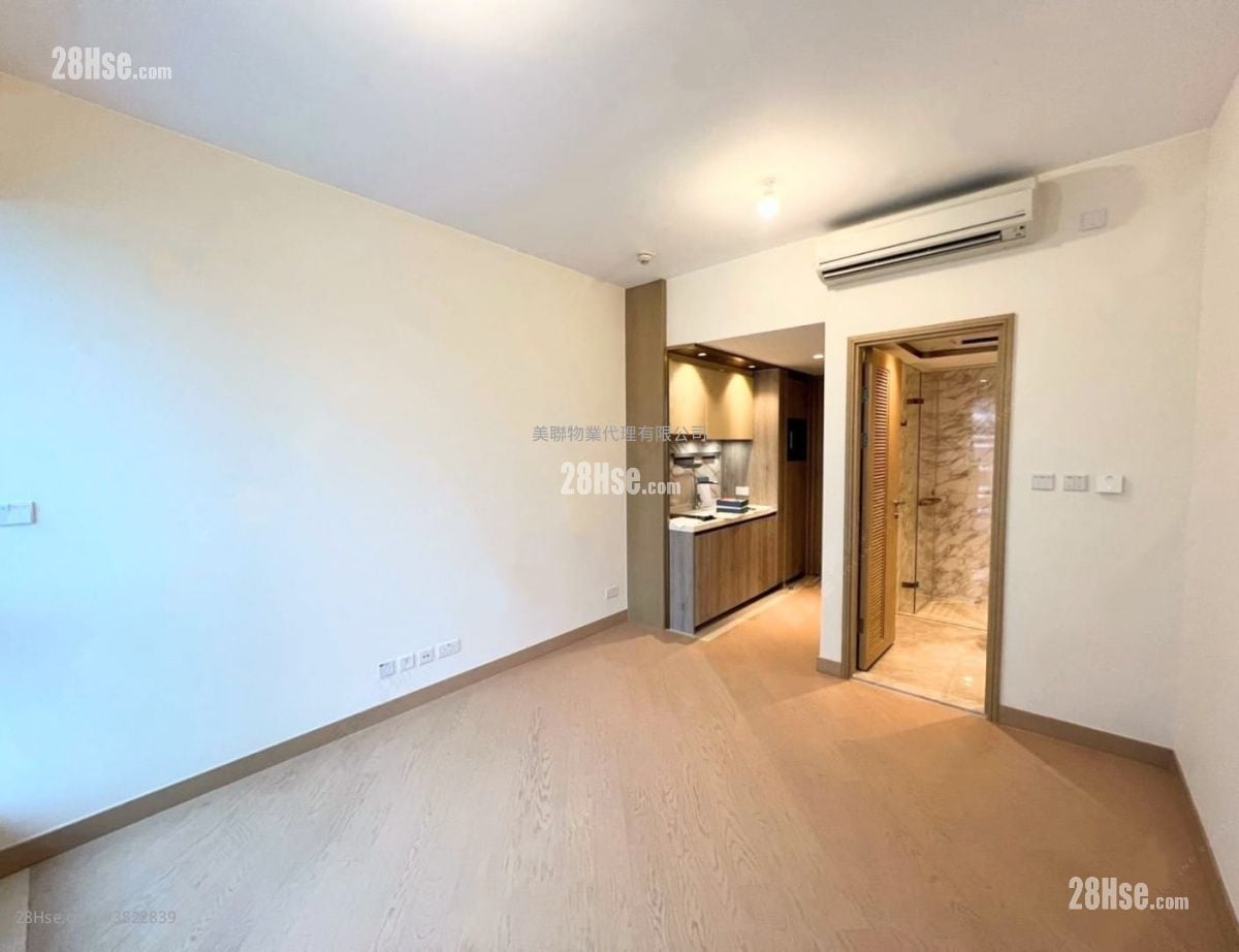 Grand Victoria Sell 1 Bathroom 278 ft²