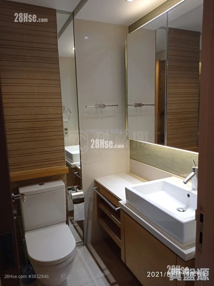 Manhattan Hill Sell 3 Bedrooms , 3 Bathrooms 888 ft²