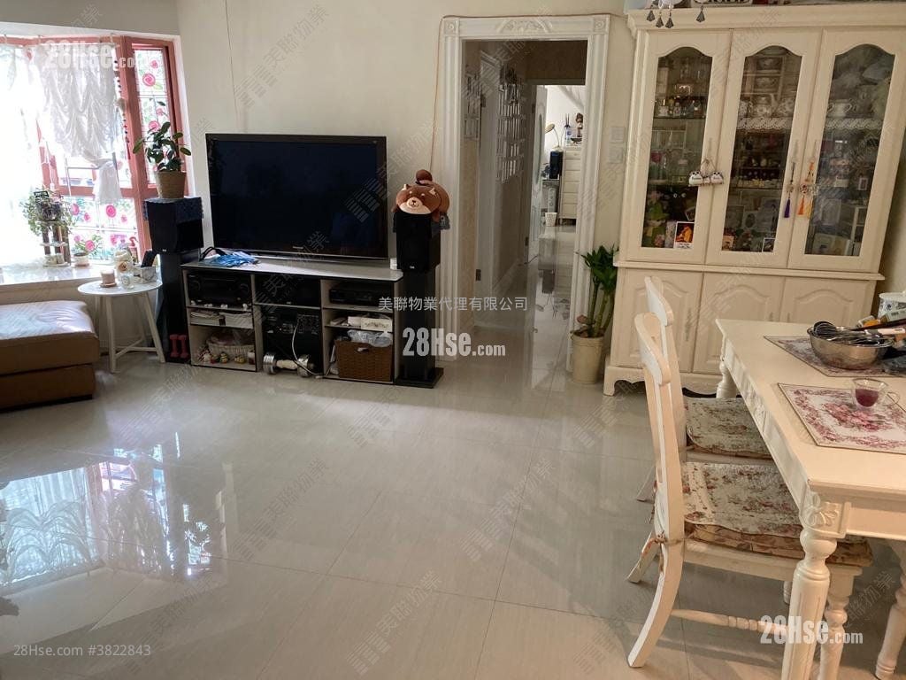 Greenpark Villa Sell 3 Bedrooms 716 ft²