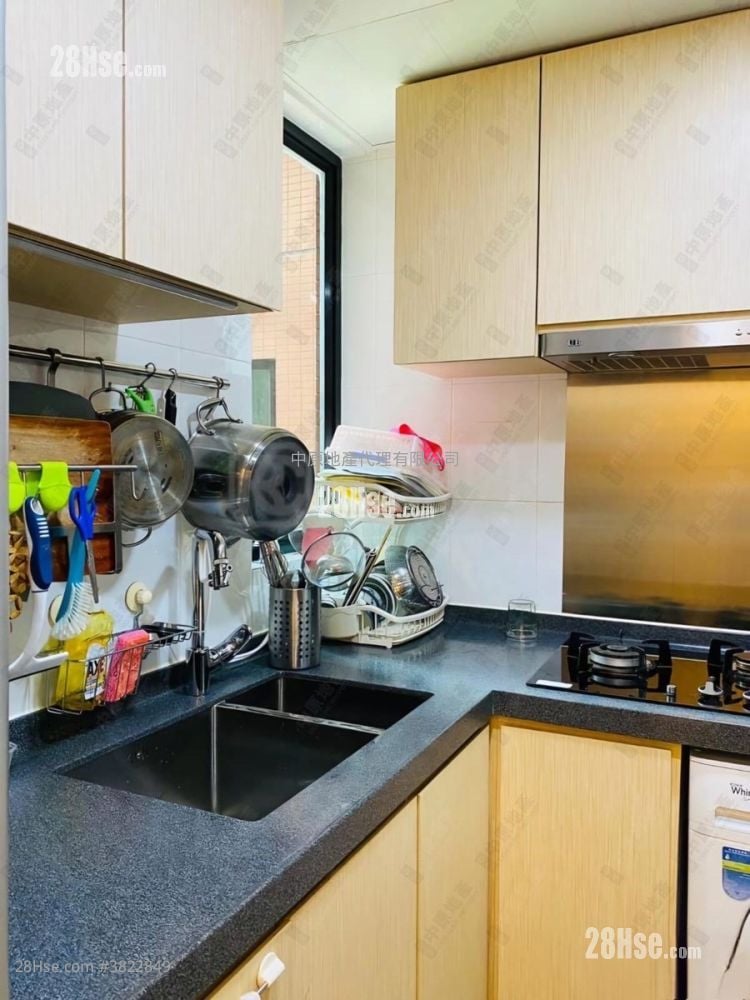 Oscar By The Sea Sell 3 Bedrooms 610 ft²