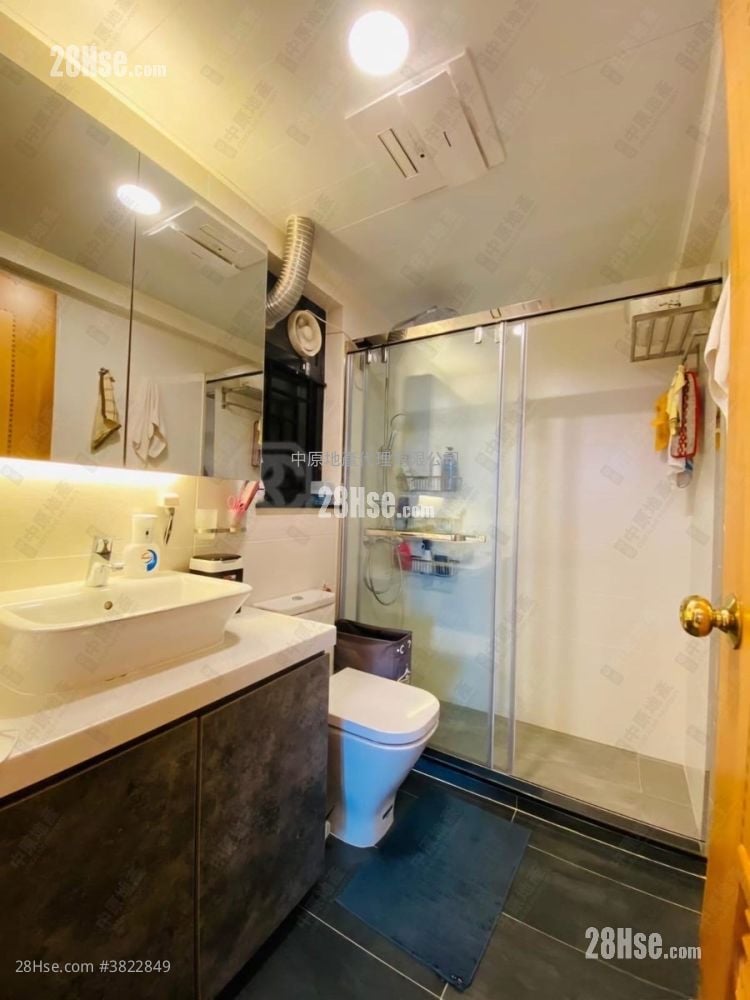 Oscar By The Sea Sell 3 Bedrooms 610 ft²