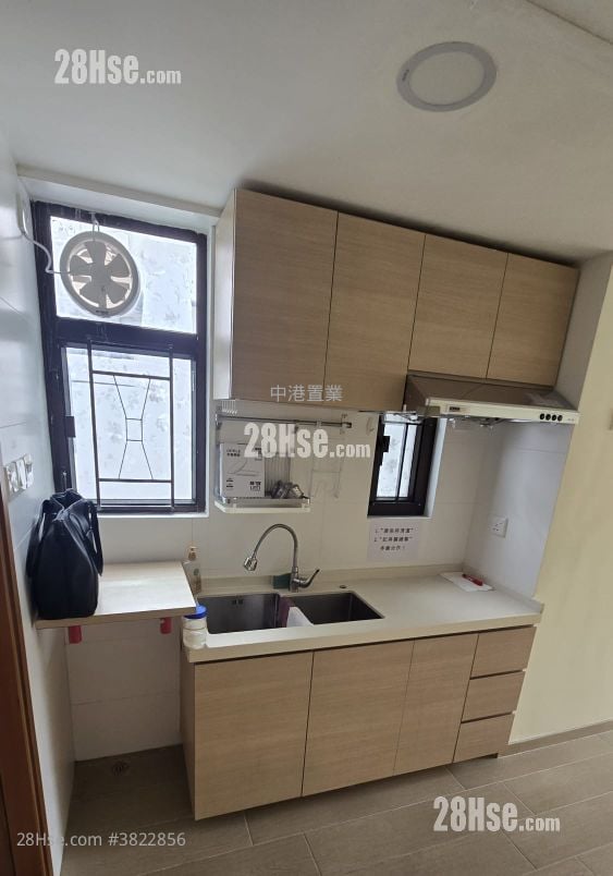 海景樓 租盤 2 房 , 1 浴室