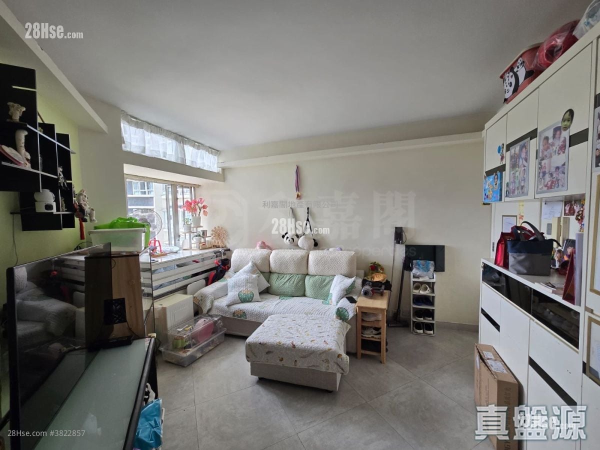 嘉湖山莊 售盤 3 房 , 1 浴室 549 平方呎