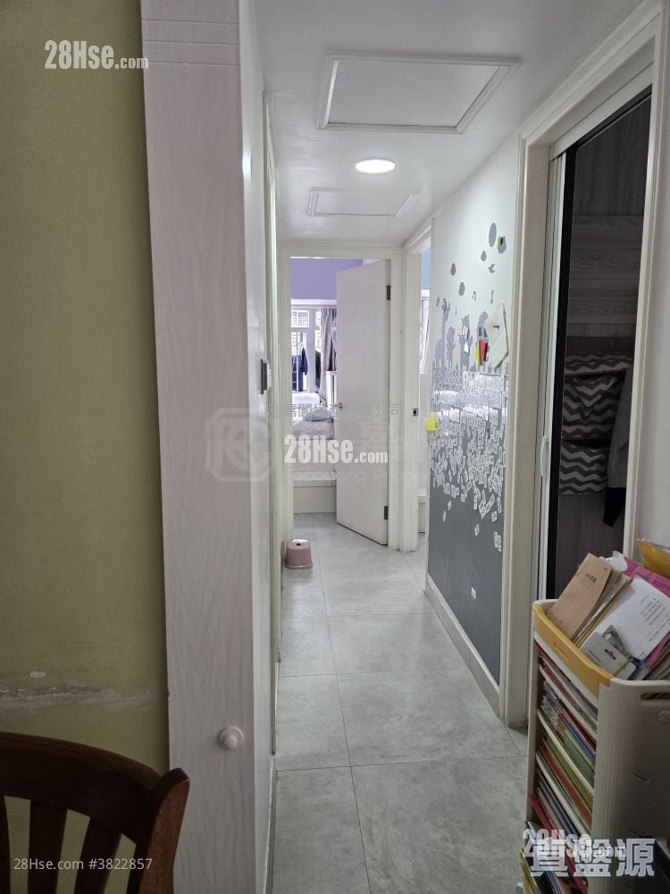 嘉湖山莊 售盤 3 房 , 1 浴室 549 平方呎