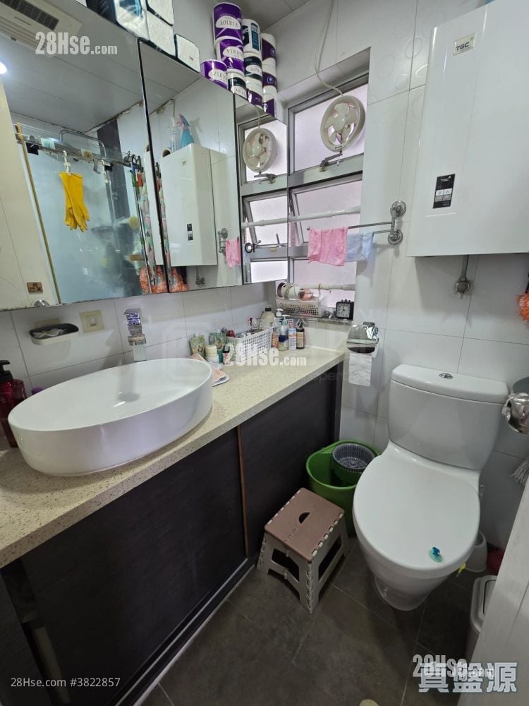 嘉湖山莊 售盤 3 房 , 1 浴室 549 平方呎